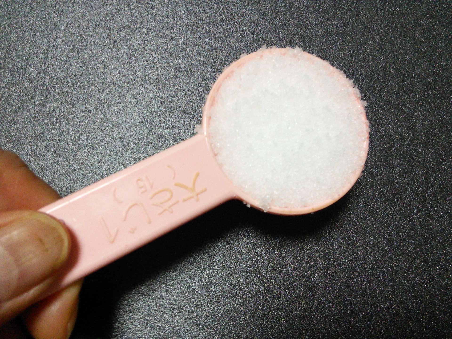 トイレつまり解消に重曹・クエン酸を使う準備