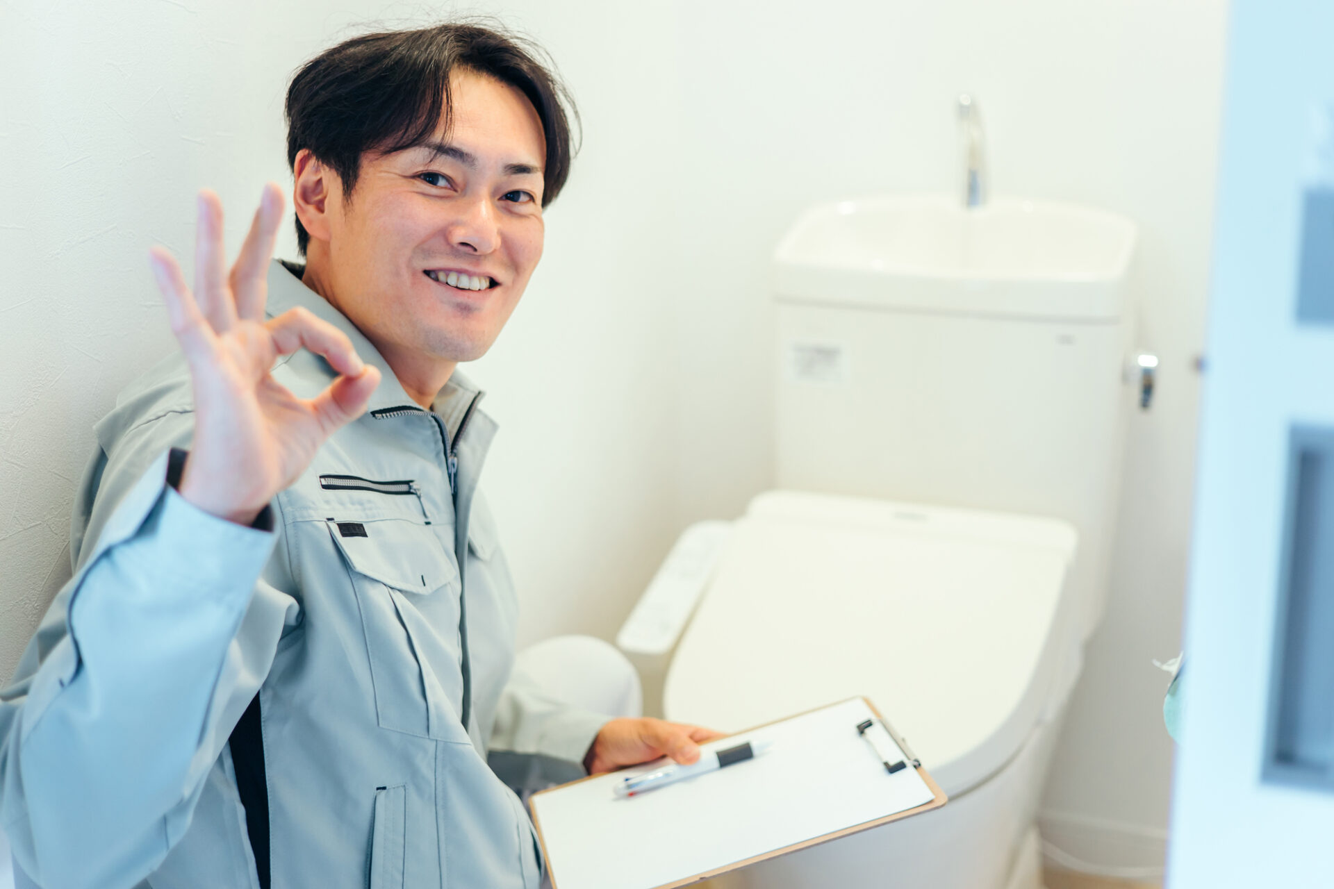 すっぽんを使ってもトイレの水が流れないときの対処法