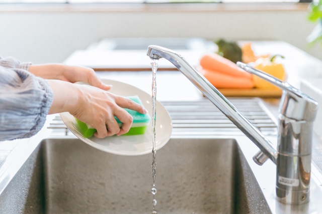 油が原因の排水管つまりはどう溶かす？つまる理由や効果的な解消法＆予防も