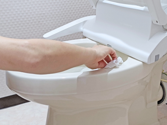 紙でトイレつまりが起こる原因