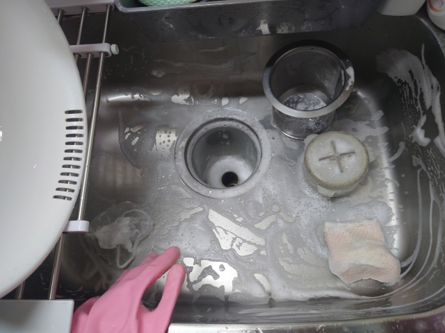 【基本編】キッチン排水口の掃除方法