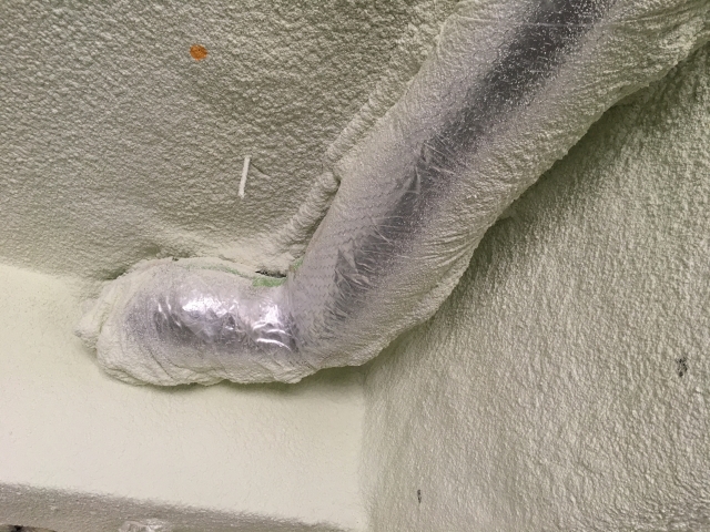 ヒーター付きの保温材を使う場合の水道管への巻き方