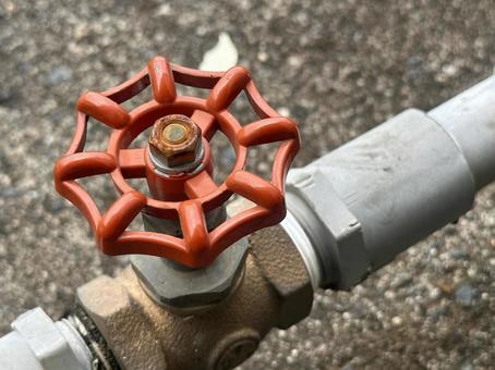 水道の元栓はどれくらい回すのが正解?