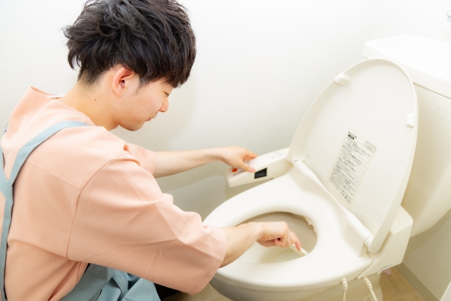 トイレにビニール袋を流してしまった場合の対処法